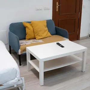 Estupendo Estudio Al Lado De Plaza La Merced Apartamento