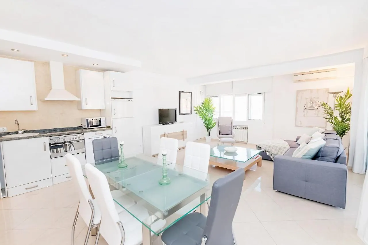 Apartament Bhost - Paseo De La Malagueta Malaga 0*,  Hiszpania